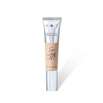 Фото Тональная основа с эффектом сияния, 05, 30 мл 2