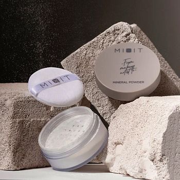 Фото Фиксирующая минеральная пудра для лица, 30 мл 5