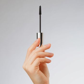 Фото Тушь с эффектом лисьего взгляда, 10 г 4