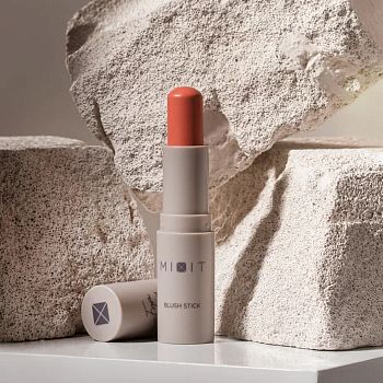 Фото Румяна в стике, 01, 5.2 г 5