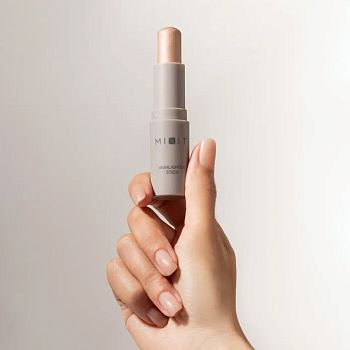 Фото Хайлайтер в стике тон 01, 5,2 г 5