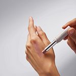 Фото Помада-бальзам для губ, 01, 3 г 4