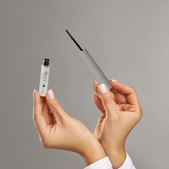 Фото Гель для фиксации бровей, 5 мл 5