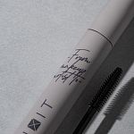 Фото Ультрачерная тушь для ресниц с эффектом объема, 9,8 мл 3