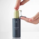 Фото Глиняный мусс для умывания с бамбуковым углем и ментолом, 150 мл 3