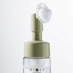 Фото Очищающая пенка для нормальной и чувствительной кожи, 150 мл 4