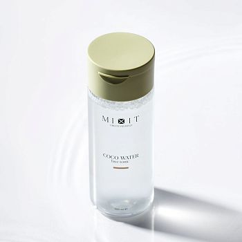 Фото Универсальный тоник для лица с кокосовой водой, 150 мл 4