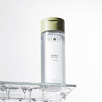 Фото Увлажняющий тоник для лица с гиалуроновой кислотой, 150 мл 4