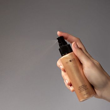 Фото Фиксирующий спрей «Небесное сияние» для лица и тела, 100 мл 3