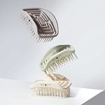 Фото Массажная расческа бежевая 3